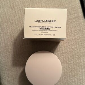 NIB Laura Mercier Translucent Loose Setting Powder Ultra-Blur